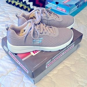 Sketchers Sport Memory Foam 8.5